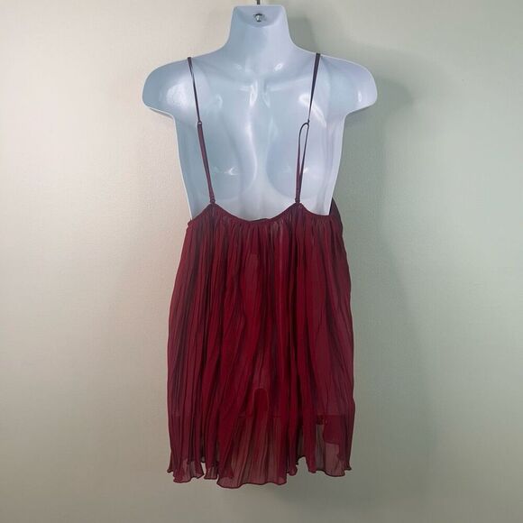 Victoria’s Secret Red Sheer Lace Pleated Romantic Babydoll Cami Top M Vamp - Picture 5 of 9